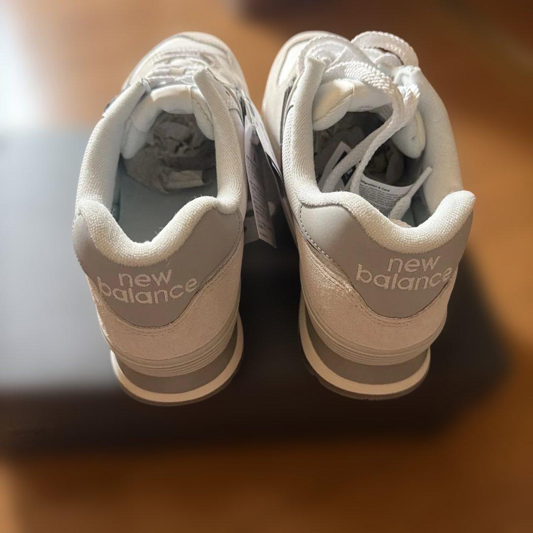 New Balance ML574 ライトグレー