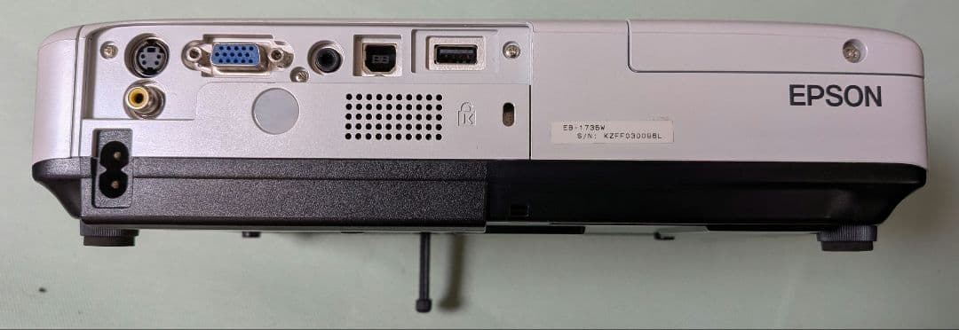 EPSON EB-1735W プロジェクター本体