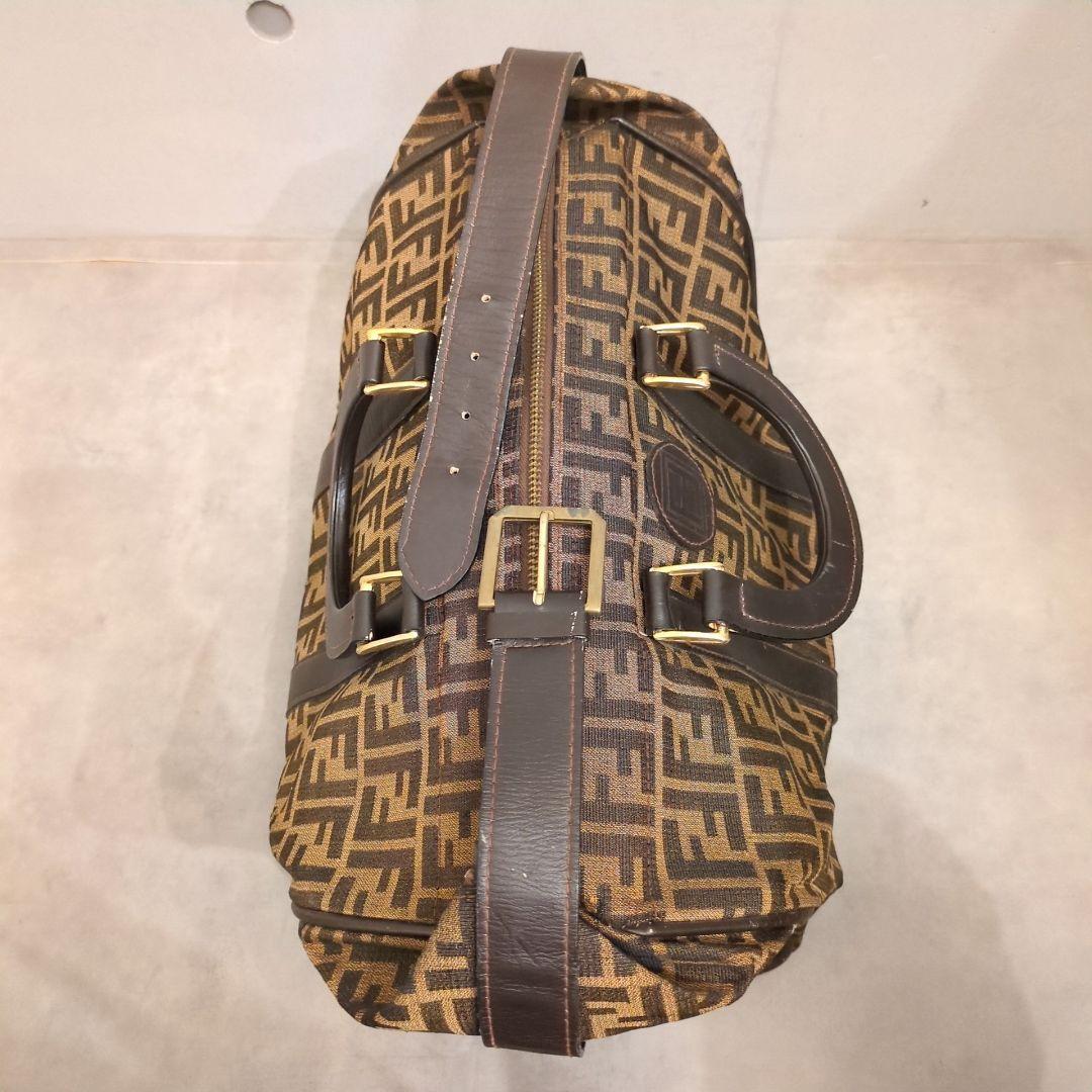 FENDI フェンディ ボストンバッグ ズッカ柄 大容量 キャンバス レザー