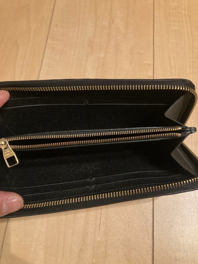 Louis Vuitton 黒 レザー 長財布