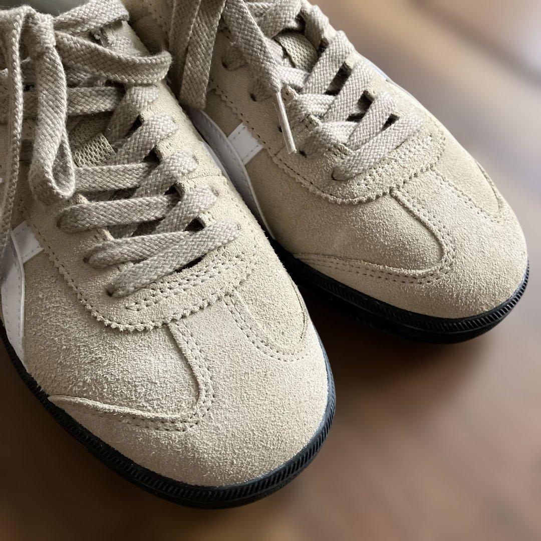 Onitsuka Tiger 24センチ美品