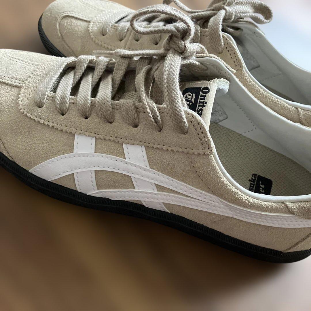 Onitsuka Tiger 24センチ美品