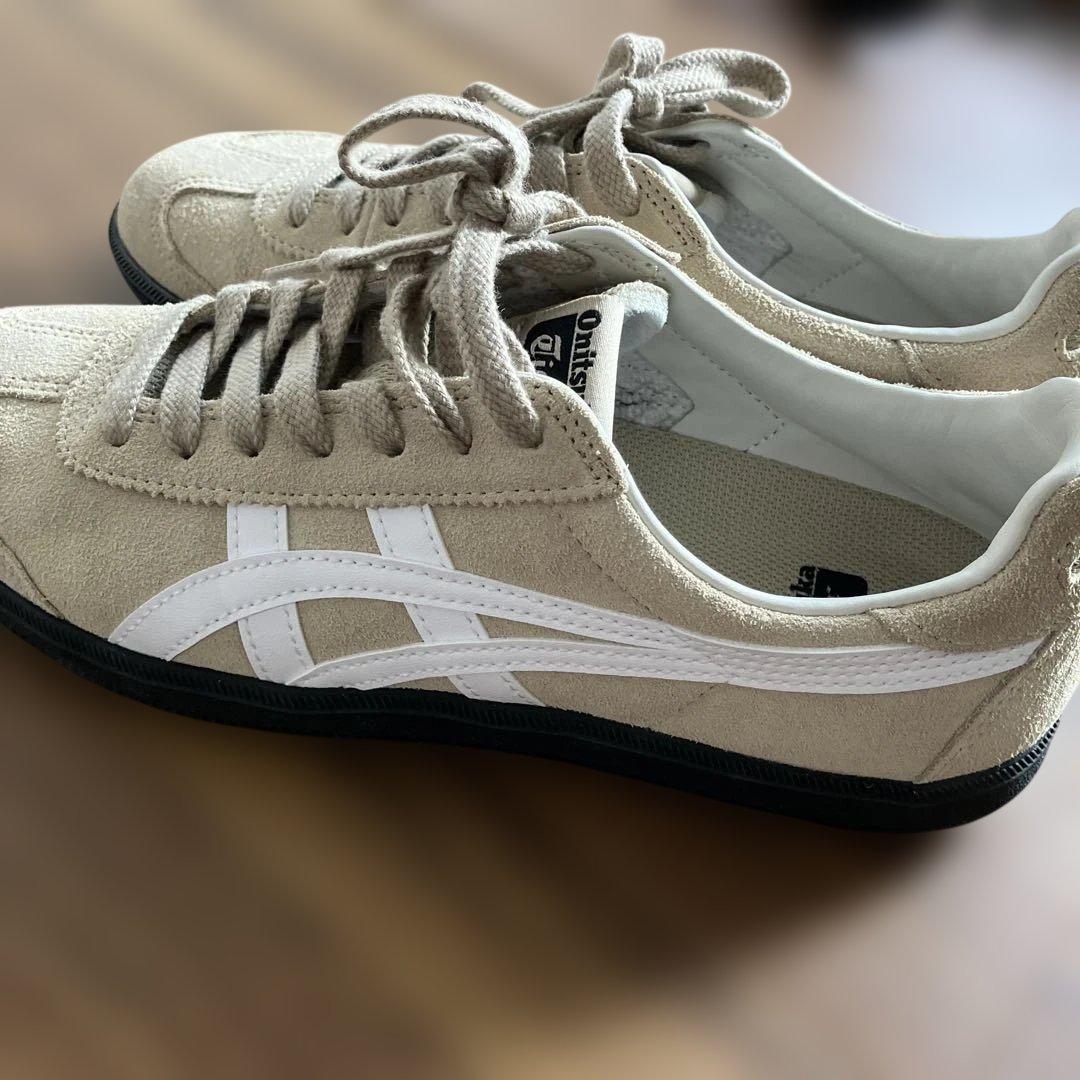 Onitsuka Tiger 24センチ美品