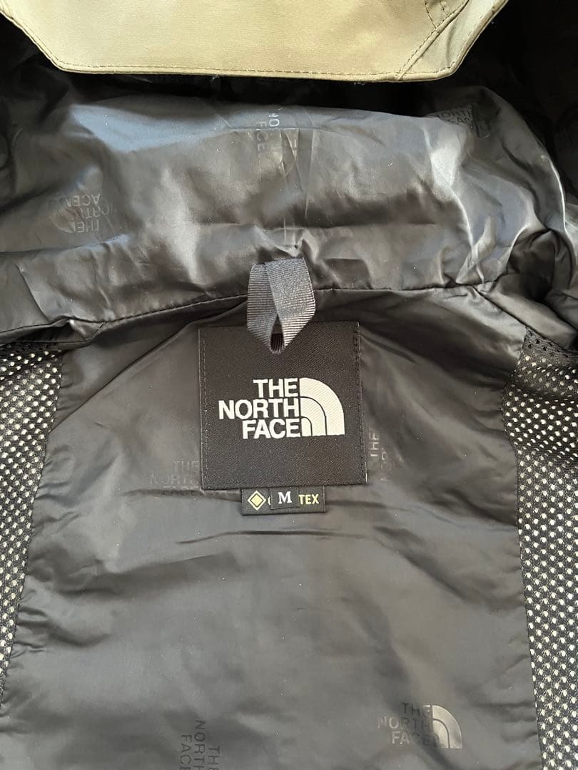美品 THE NORTH FACE マウンテンライトジャケット ニュートープ