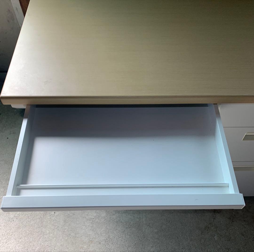 事務机 スチール製 片袖 鍵無し 引取限定