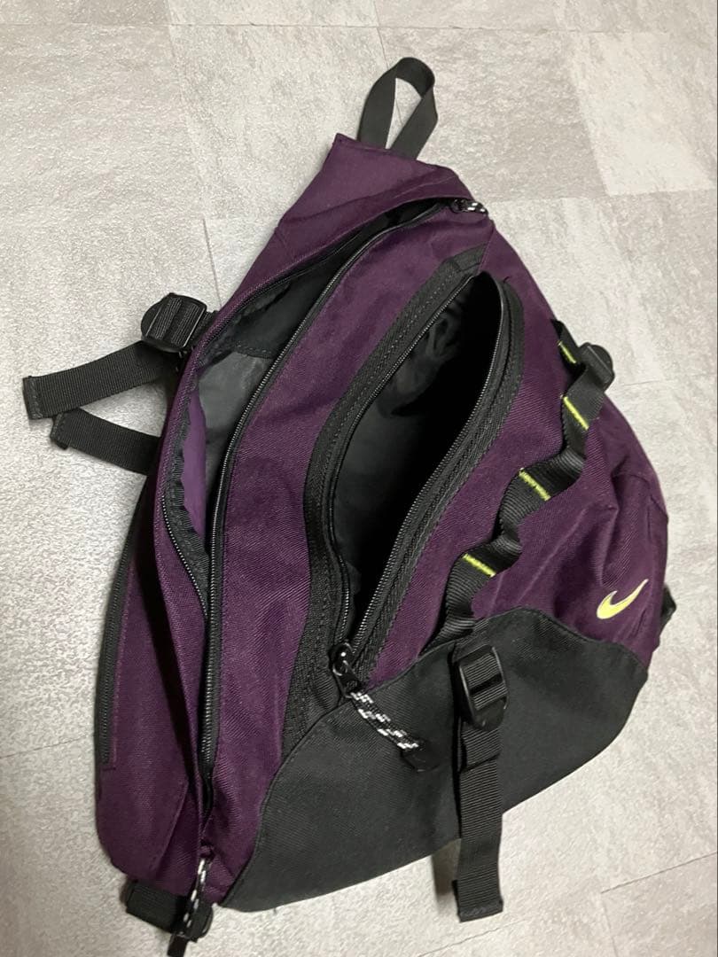 NIKE 00s~ボディバッグ Y2K