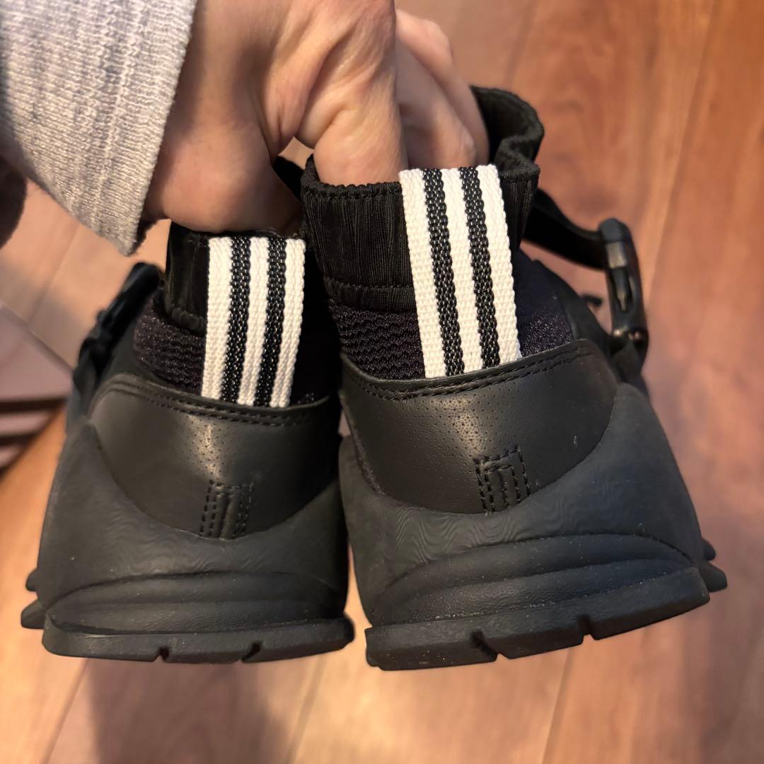 希少サイズ HYKE adidas コラボ SEEULATER シーユーレイター