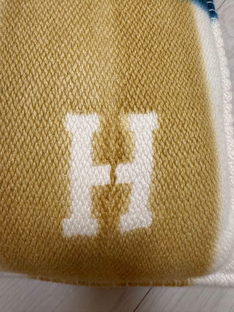 エルメス　カシミヤ　クッション　大特価