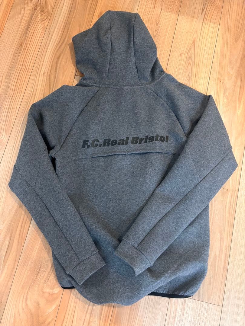 FCRB フード付きジャージ上下セット グレーF.C.Real.Bristol