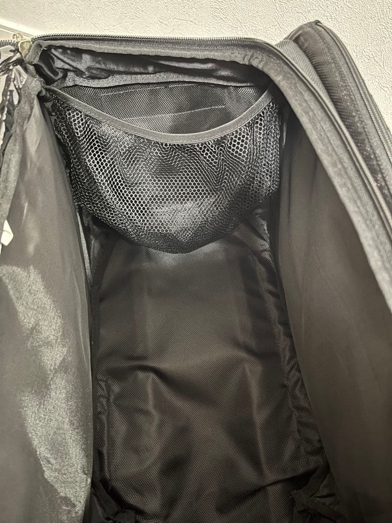 ZÜCA Pro Travelブラック キャリーケース