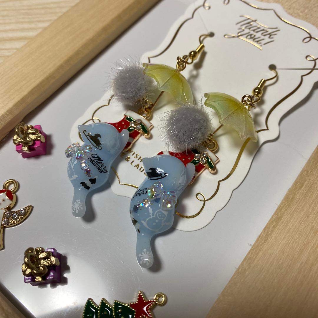 ☆Xmasとリボン猫ちゃんピアス☆B