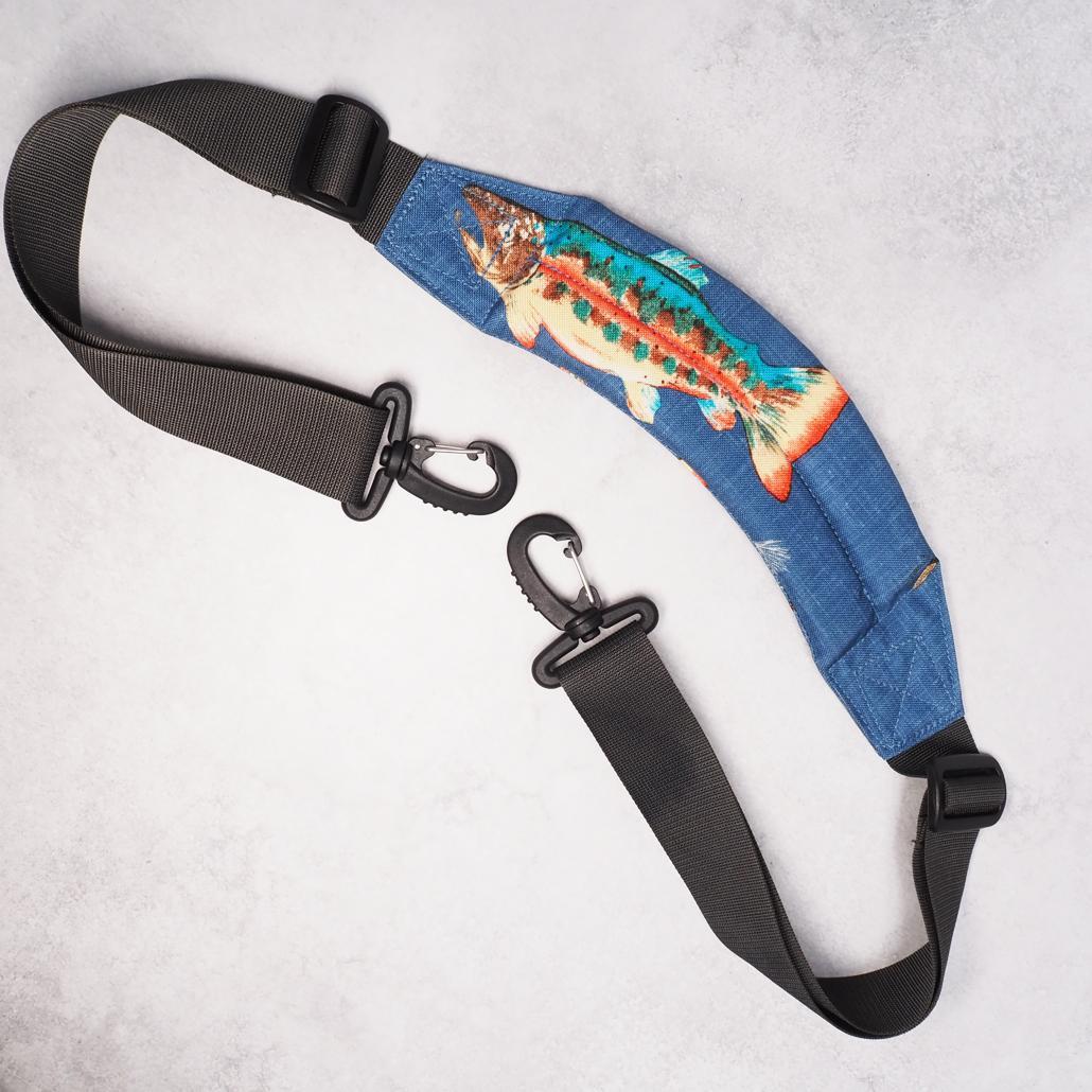 美品 Patagonia アーバーダッフル 30L トラウト柄 49250