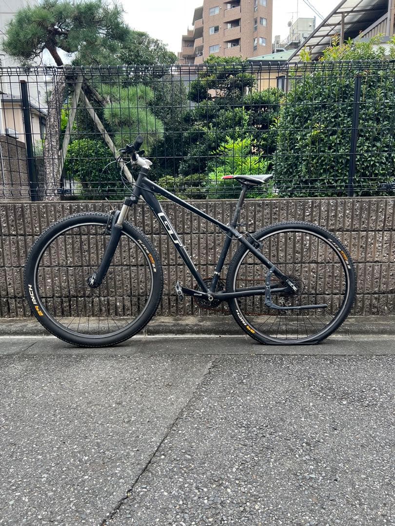GT社製　MTB サイズS 29er マットブラック 8速【引き取り】
