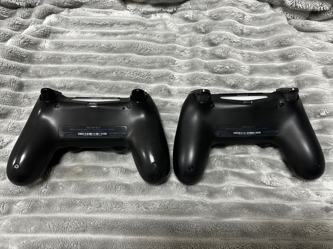 SONY PS4 500GB HDR ワイヤレスコントローラー2つ付き