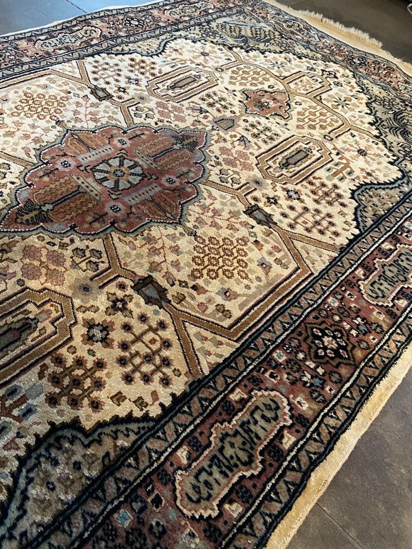 【美品】パキスタン製/絨毯/155x95