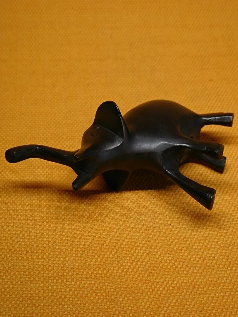 ゾウ　象　銅製　ブロンズ像　彫像　置物　インテリア　工芸品　美術品　A1385