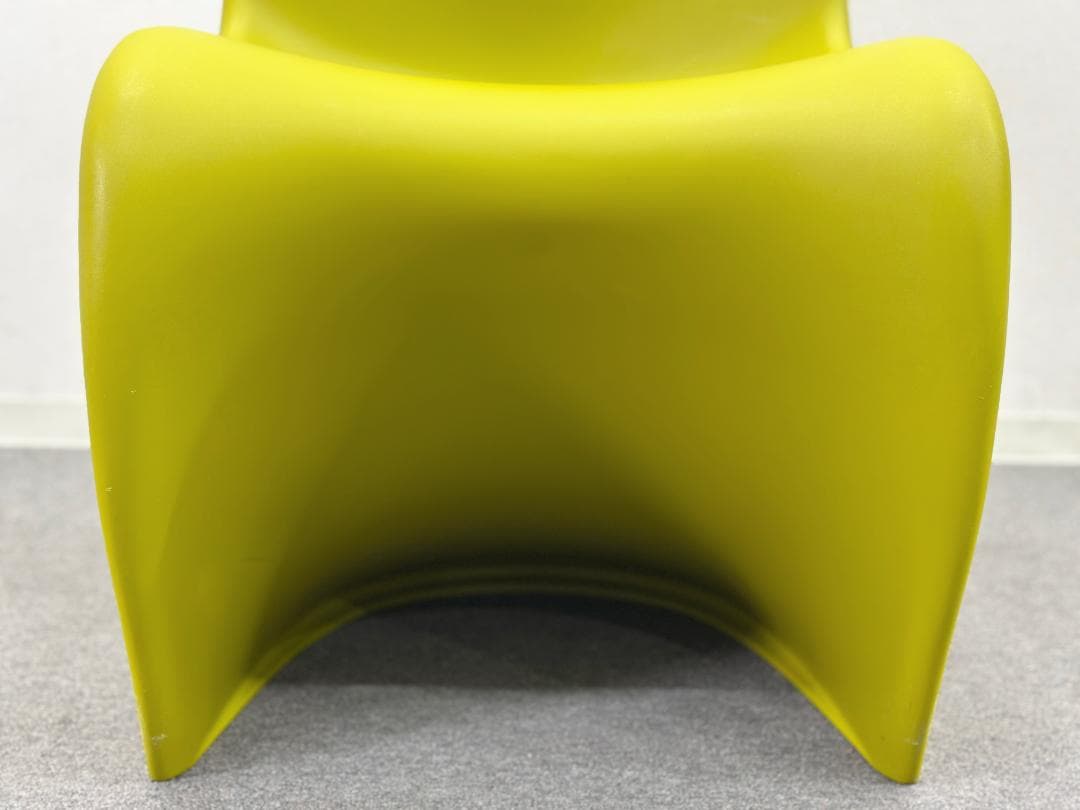 ■Vitra■パントンチェア　ポリプロピレン　廃盤色　黄緑　グリーン系　名作椅子