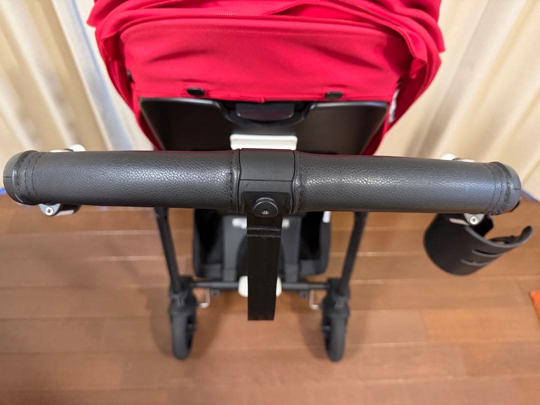 バガブー　ビー6 レッド&ブラック