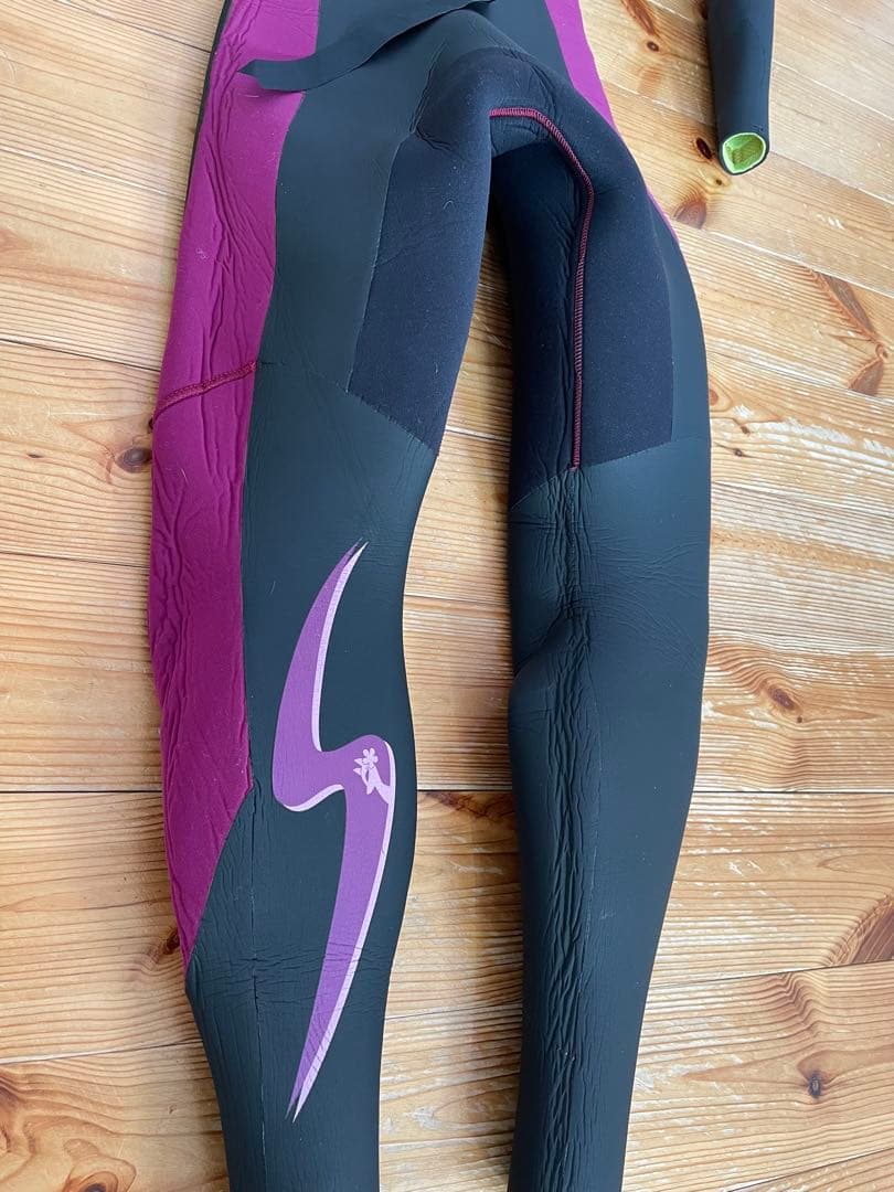 フルスーツ ウェットスーツ ブラック/パープル