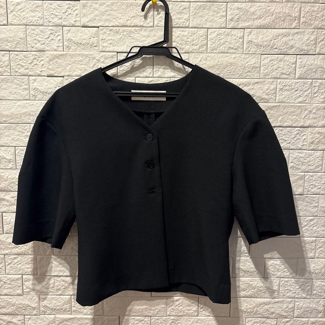 アンヌークanuke Vneck Compact Shirts ブラック
