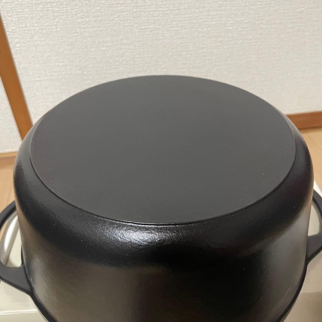 【未使用】バーミキュラ　オーブンポットラウンド26cm