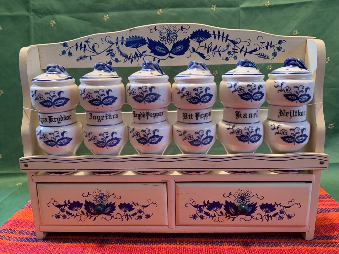 デンマーク製　美品ビンテージの木のケース付きスパイス入れセット！可愛い過ぎます！