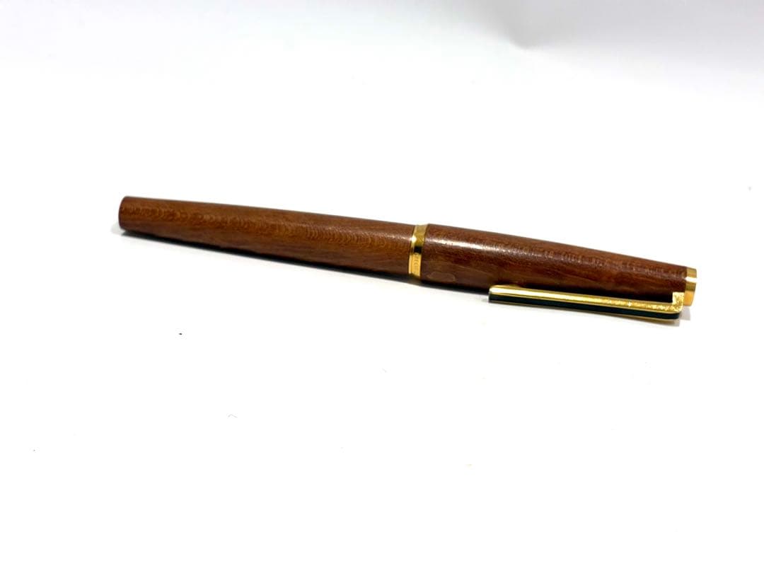 Ⓥパイロット　万年筆　ペン先18K