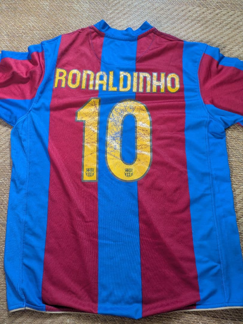 ♡*♡様 FCバルセロナ　ロナウジーニョ　ユニフォーム