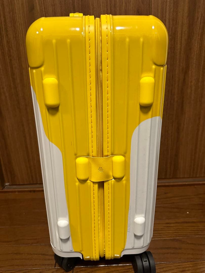 【新品】RIMOWA x CHAOS ESSENTIAL CABIN　機内持込可