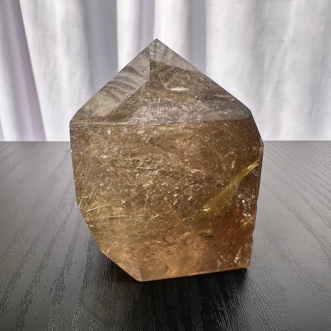 天然石ルチルクォーツのポイント　原石　置物NO.051107