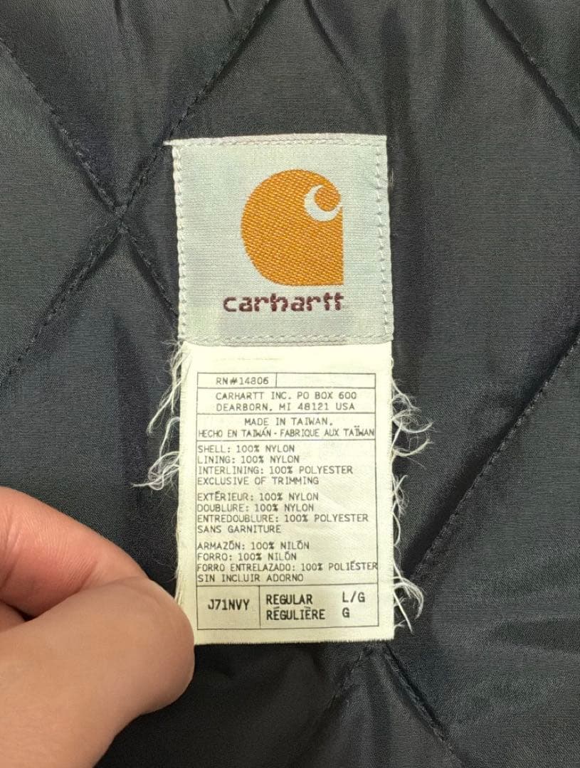 ア*ウ様 carhartt 中綿　ジャケット　ネイビー