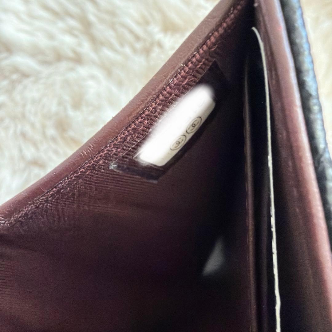 【美品】CHANEL ブラック キャビアスキン 三つ折り財布