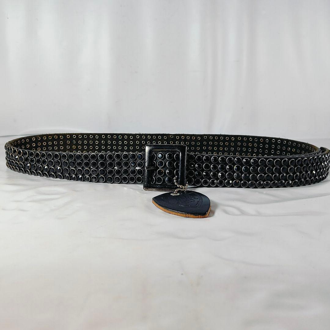 楽一番公式アカウント03　　　　　　　【美品】HTC 黒タグ付 正規品