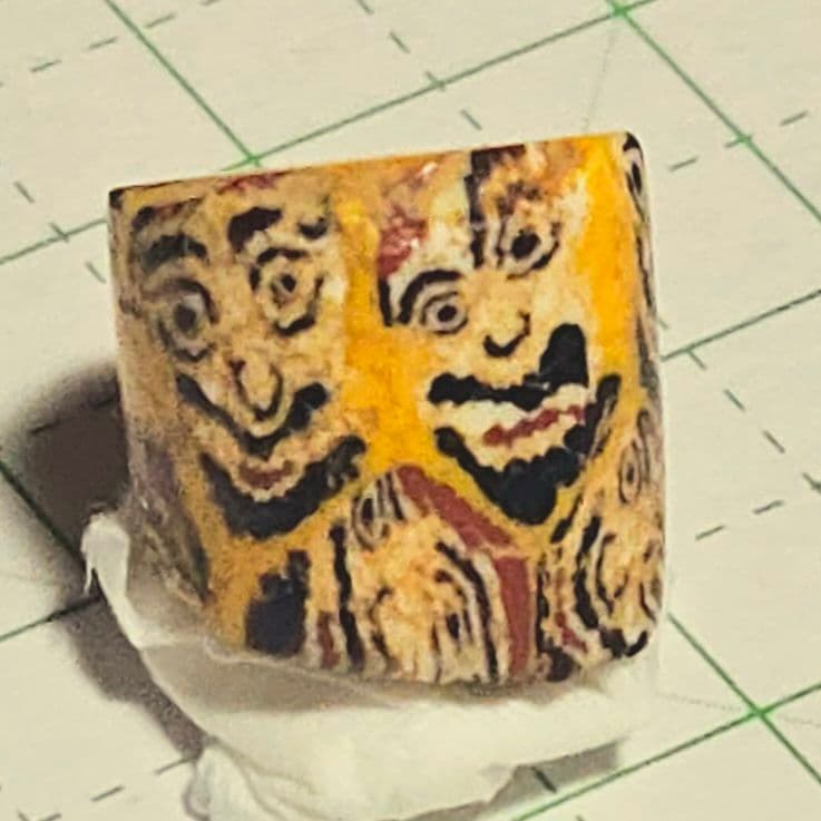 アフリカとんぼ玉　「人面」ミルフィオリ