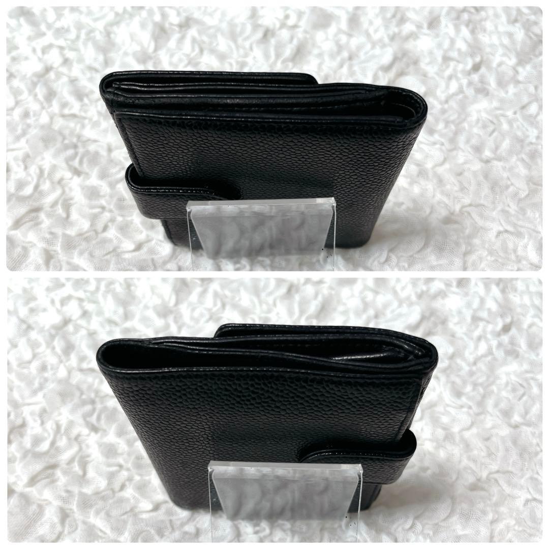 CHANEL ブラック 二つ折り財布　キャビアスキン　コンパクト　レザー　黒