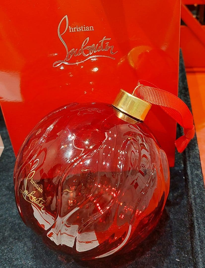 ルブタン　オーナメント