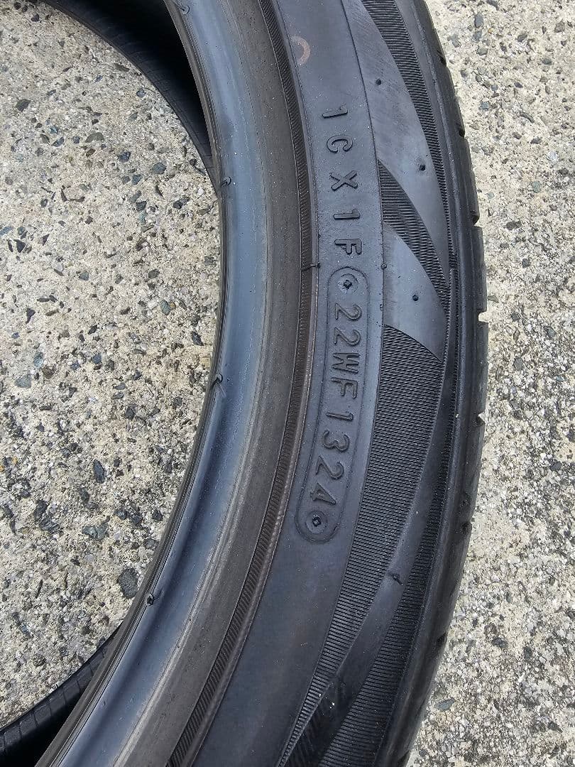 195/50R19 2本セット　バラ売り可能