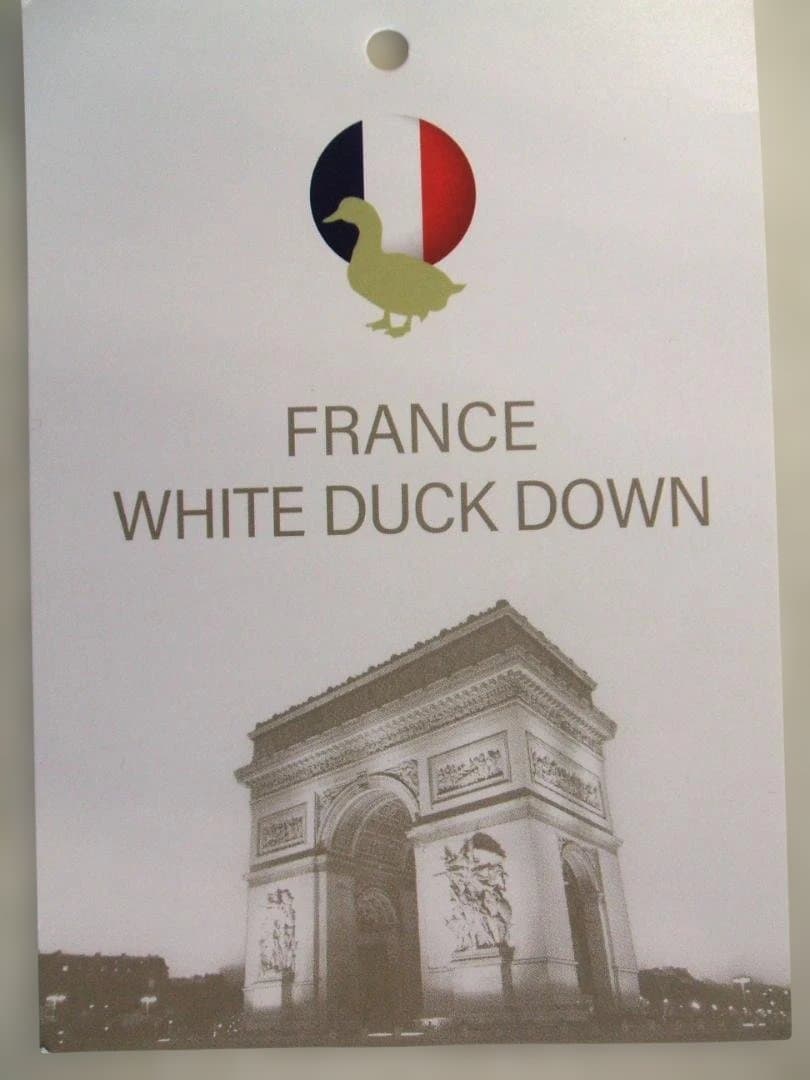 ダブル＊新品＊四つ星＊暖かアルミ加工超長綿生地＊フランス産ダウン増量＊羽毛布団