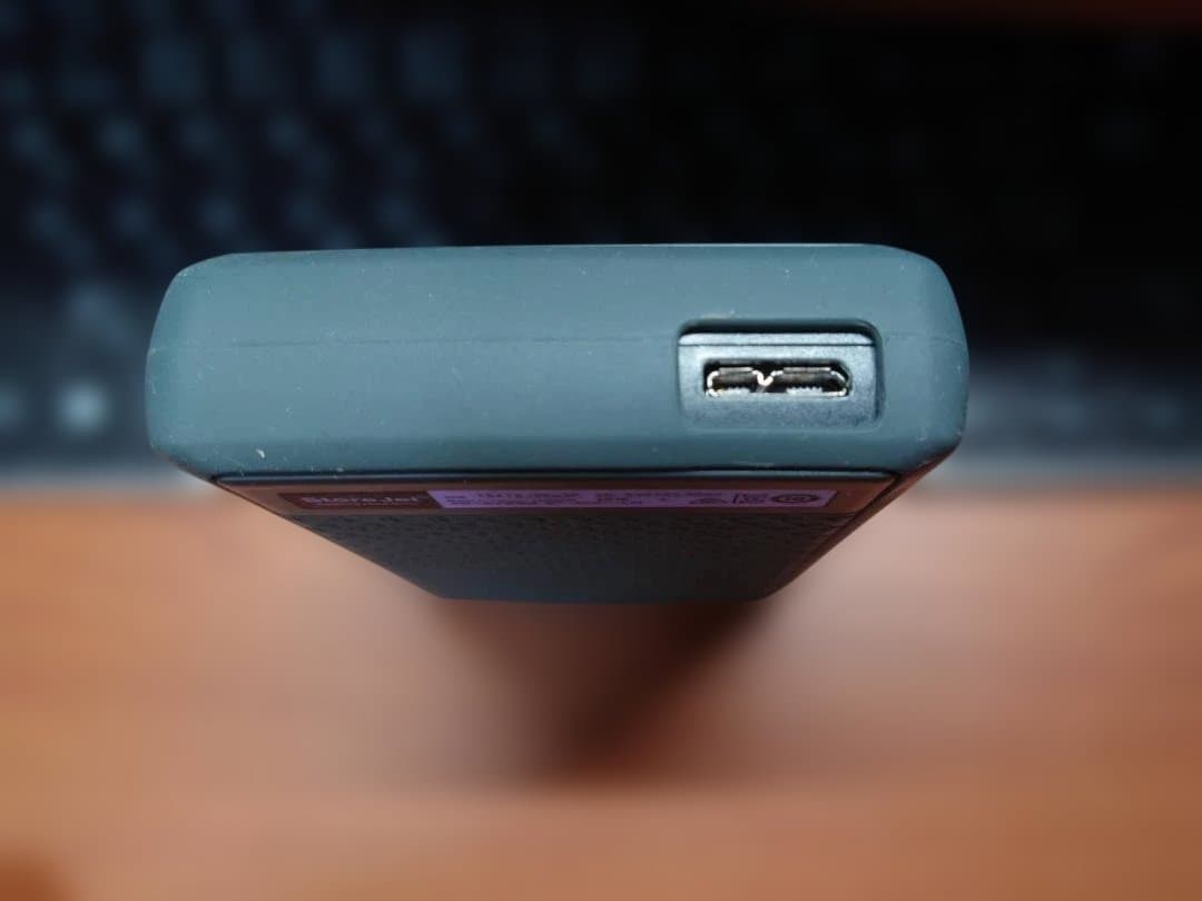 Transcend ポータブルHDD 4TB 耐衝撃 USB3.1 Gen1