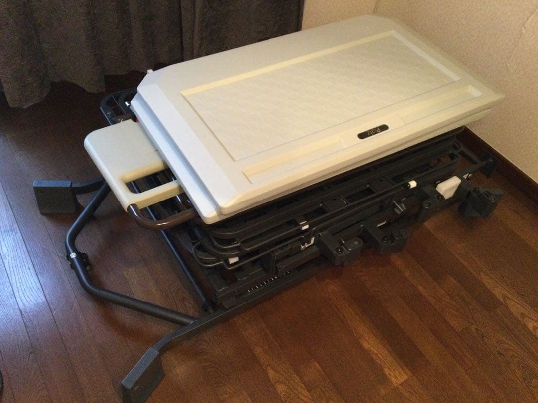 Whiteheart プラッツ　ミオレット3 3モーター電動　　電動ベッド