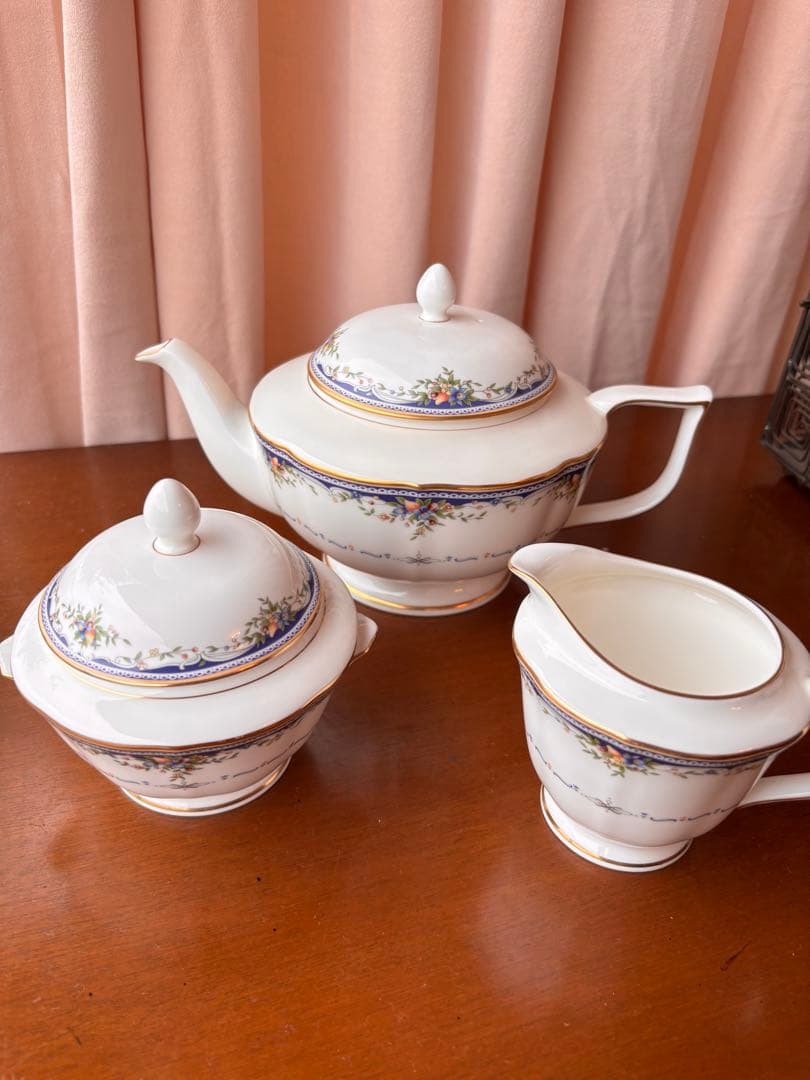 MIKASA ミカサ　花柄陶器ティーセット　MONTPELLIER 15点セット