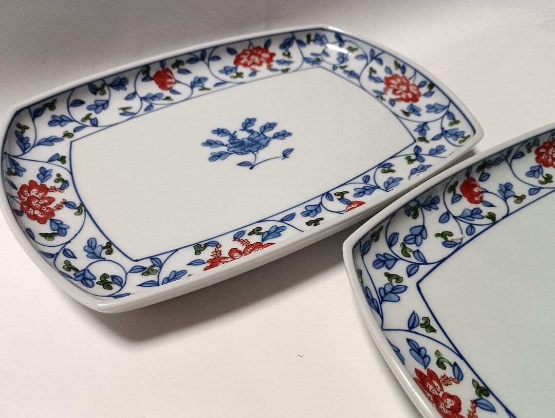 ② 源右衛門窯 染錦 牡丹唐草 長皿 平皿 2客組