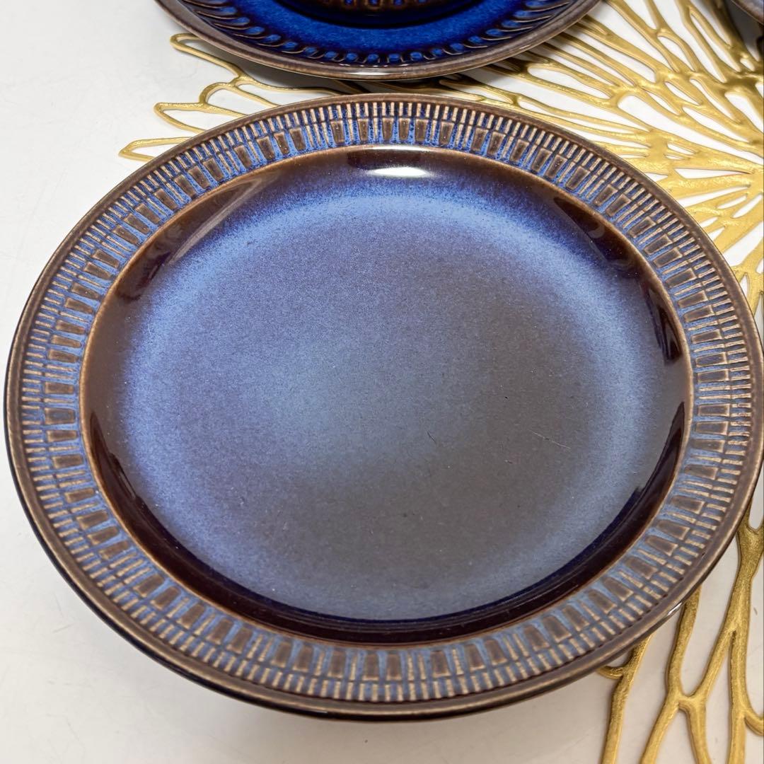 ゲフレ　コスモス　濃紺の食器セット 4点（皿3枚、カップandソーサ1セット）