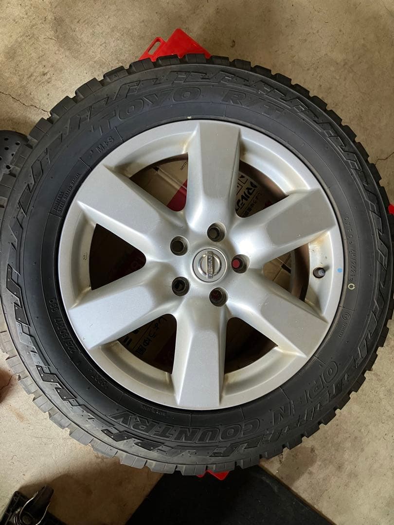 日産純正17インチ オフロードタイヤ ホイールセット