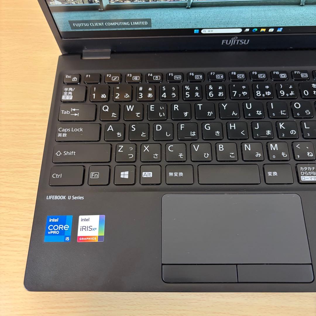 富士通 LIFEBOOK U9311 超軽量738g i5 SSD256GB
