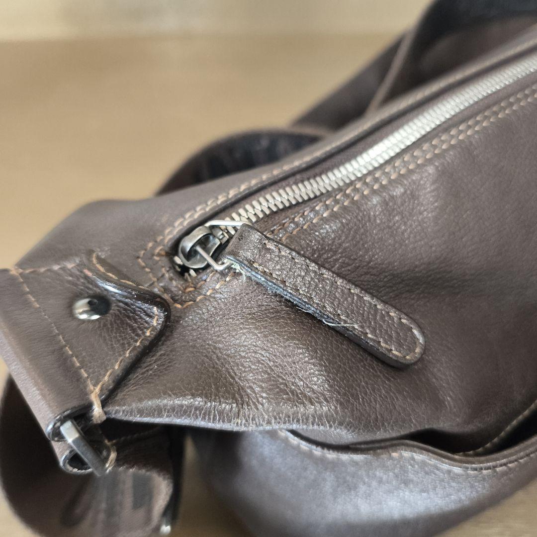 Salvatore Ferragamo メッセンジャーバッグ