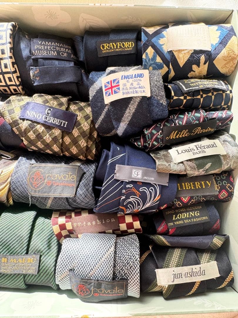 ネクタイまとめ売り 133本 ネクタイ まとめ ブランド メンズ