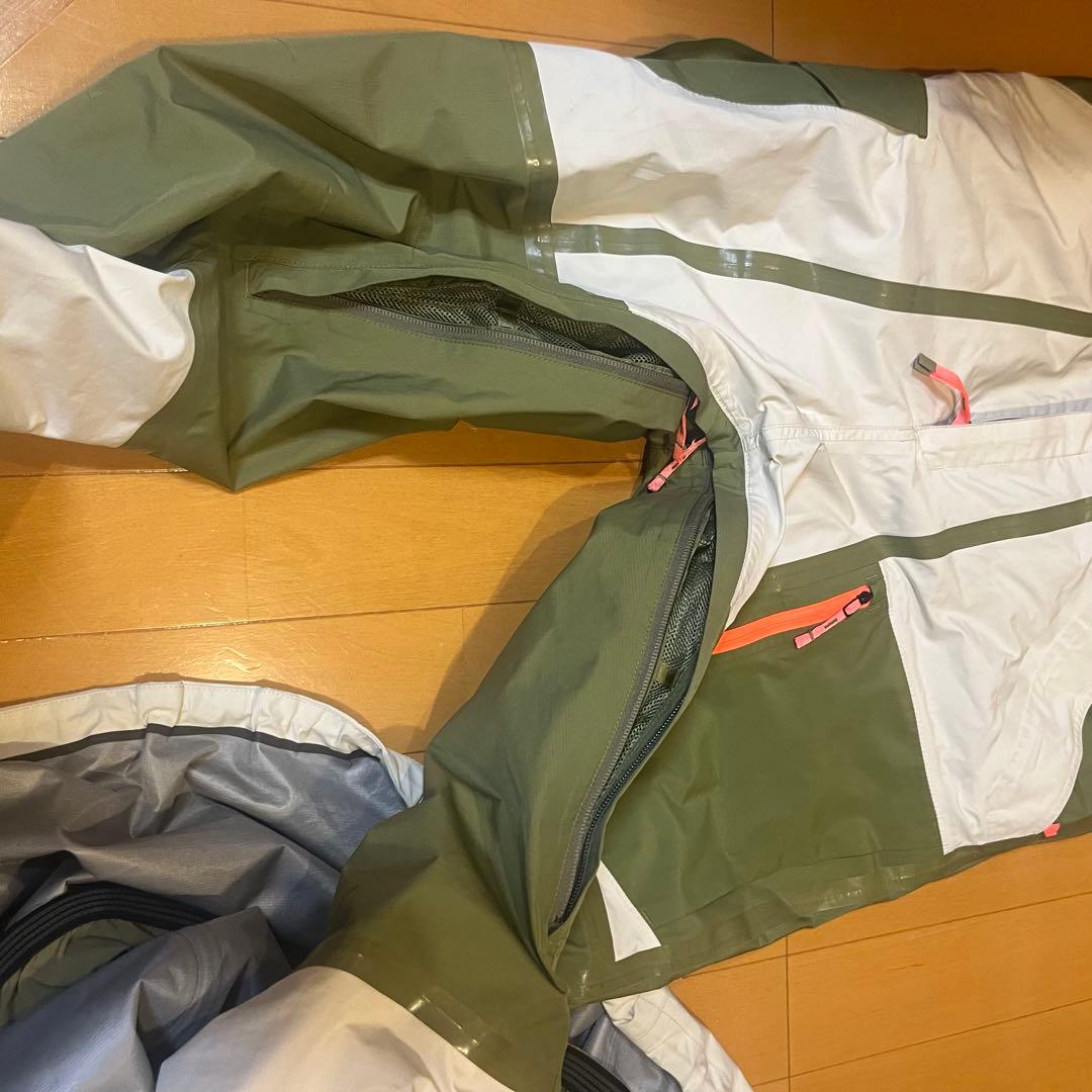 BURTON GORE-TEX ジャケットとビブパンツセット S