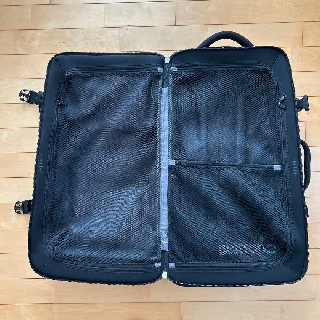 BURTON ブラック 大型キャリーケース２輪