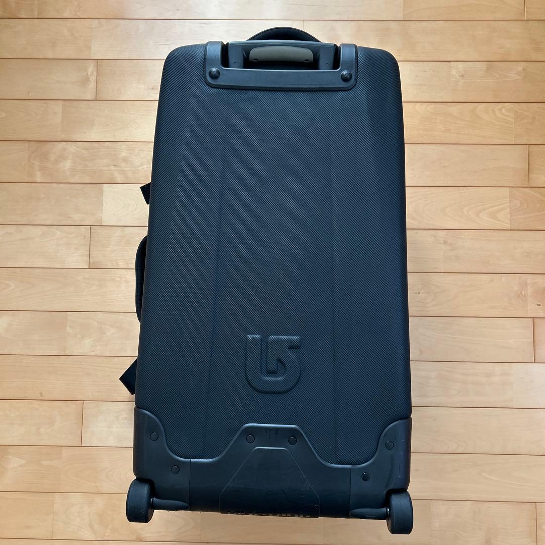 BURTON ブラック 大型キャリーケース２輪